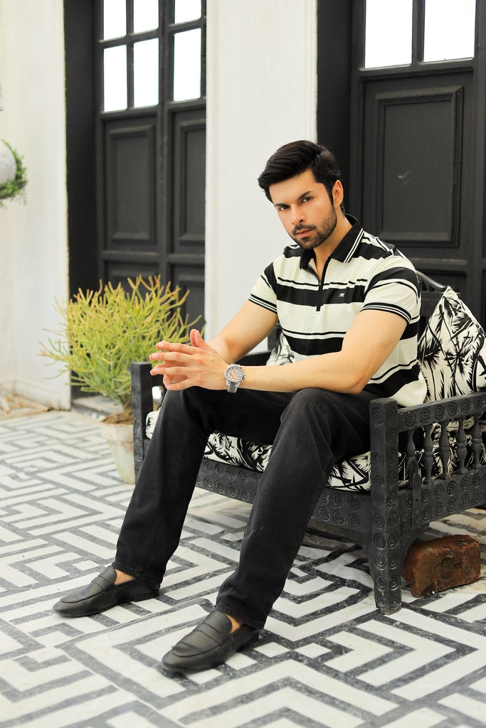 Men’s Monochrome Quarter-Zip Linear Polo