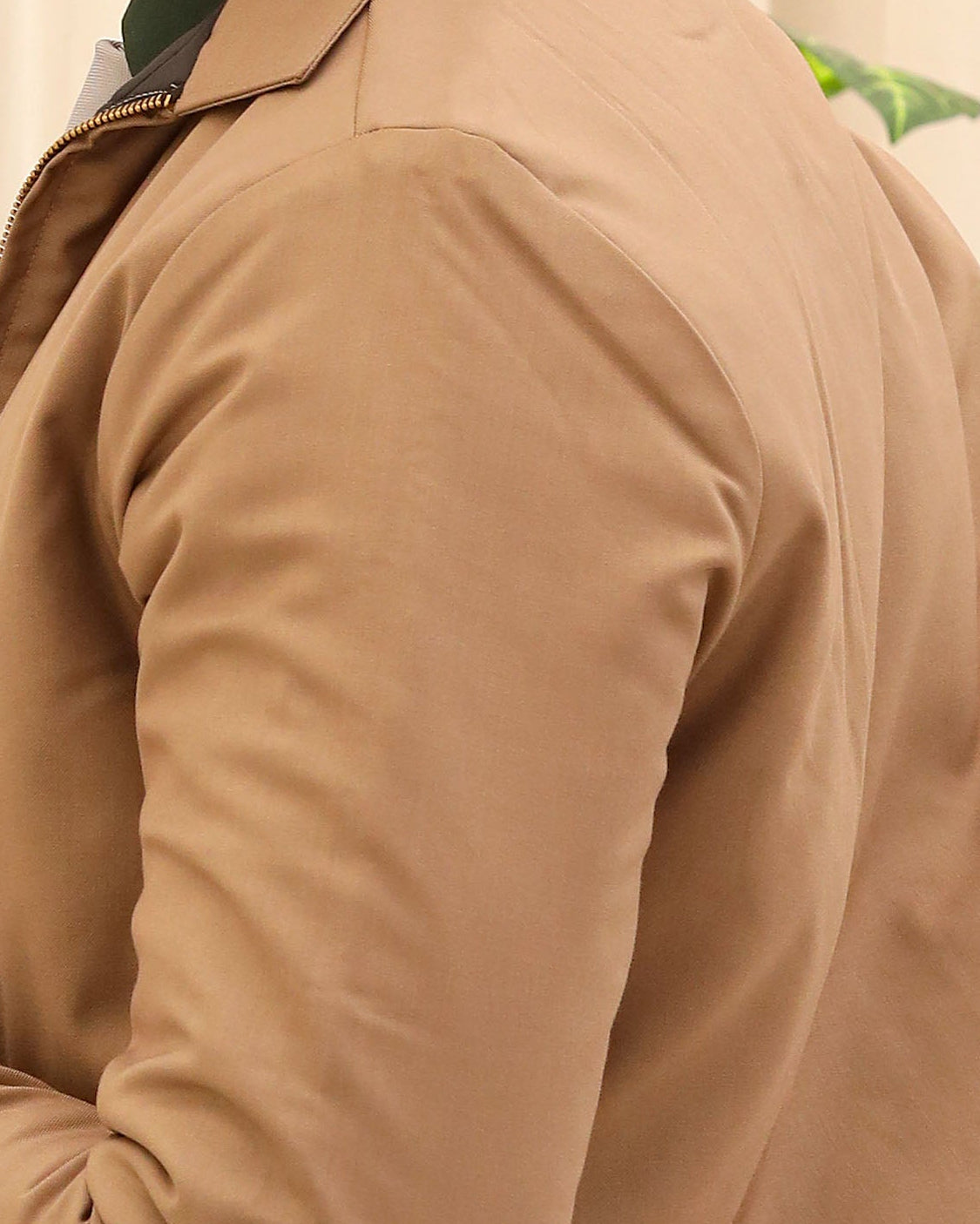 Men’s Beige Lightweight Casual Zip-Up Jacket