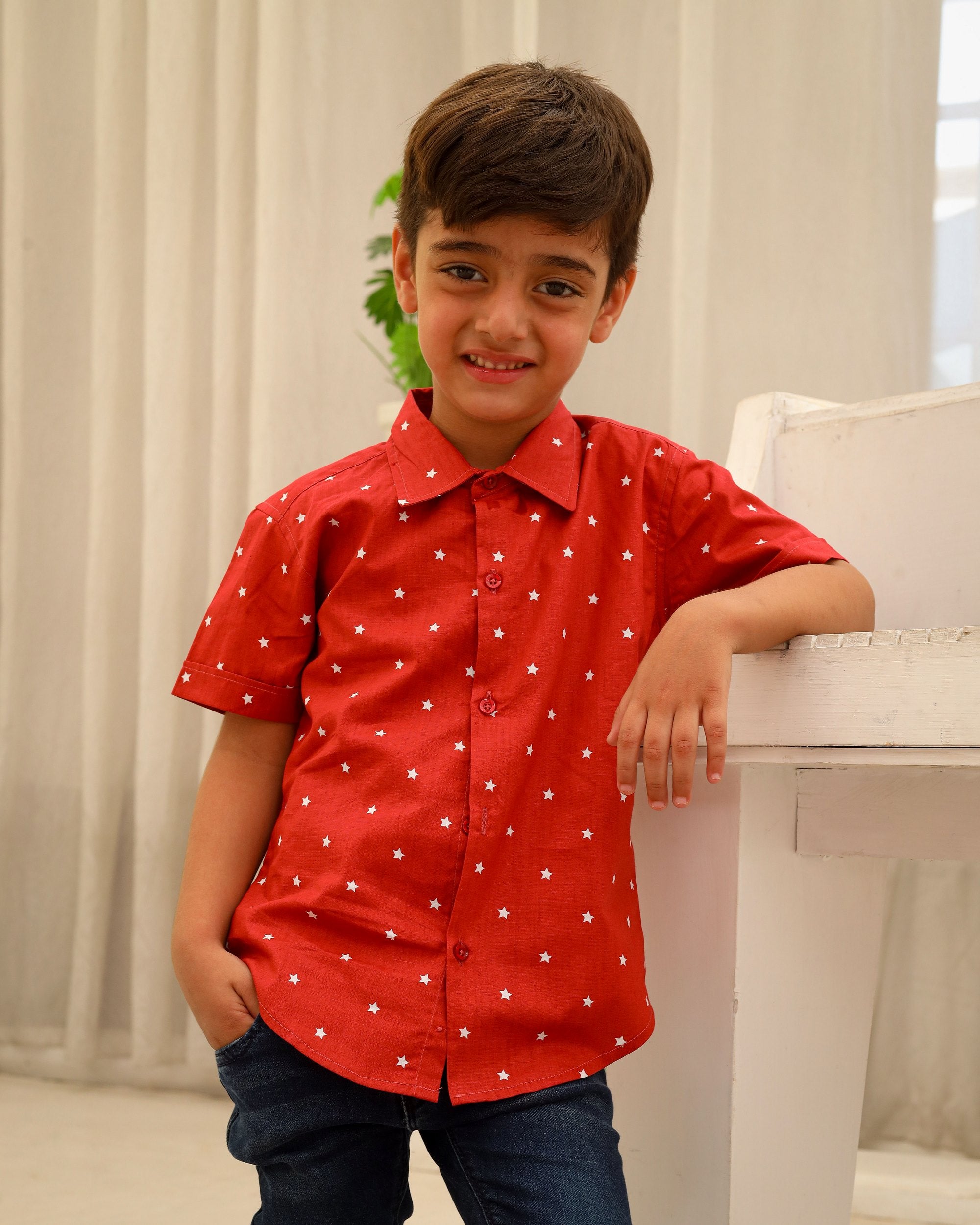Red Star Print Casual Shirt