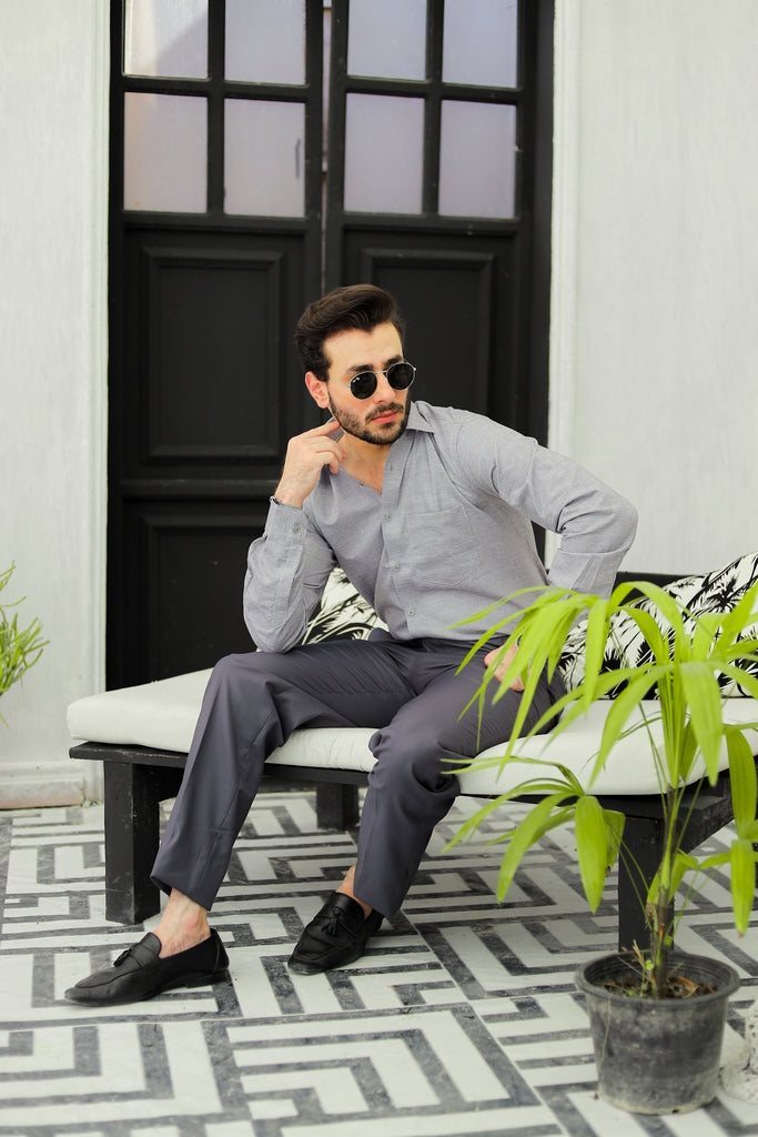 Men’s Charcoal Grey Micro-Pattern Formal Shirt