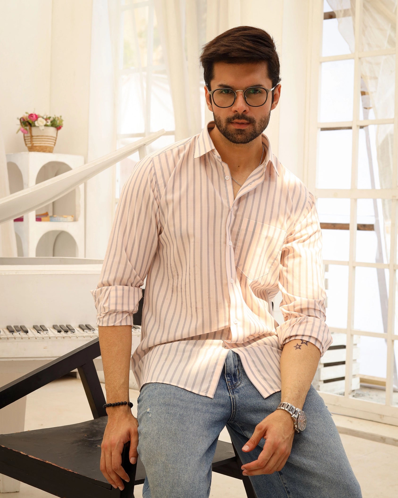 Men’s White & Light Pink Vertical Striped Casual Shirt