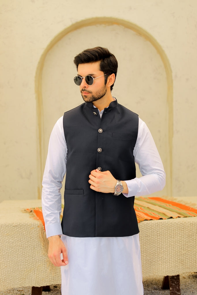 Men’s White Cotton Shalwar Kameez