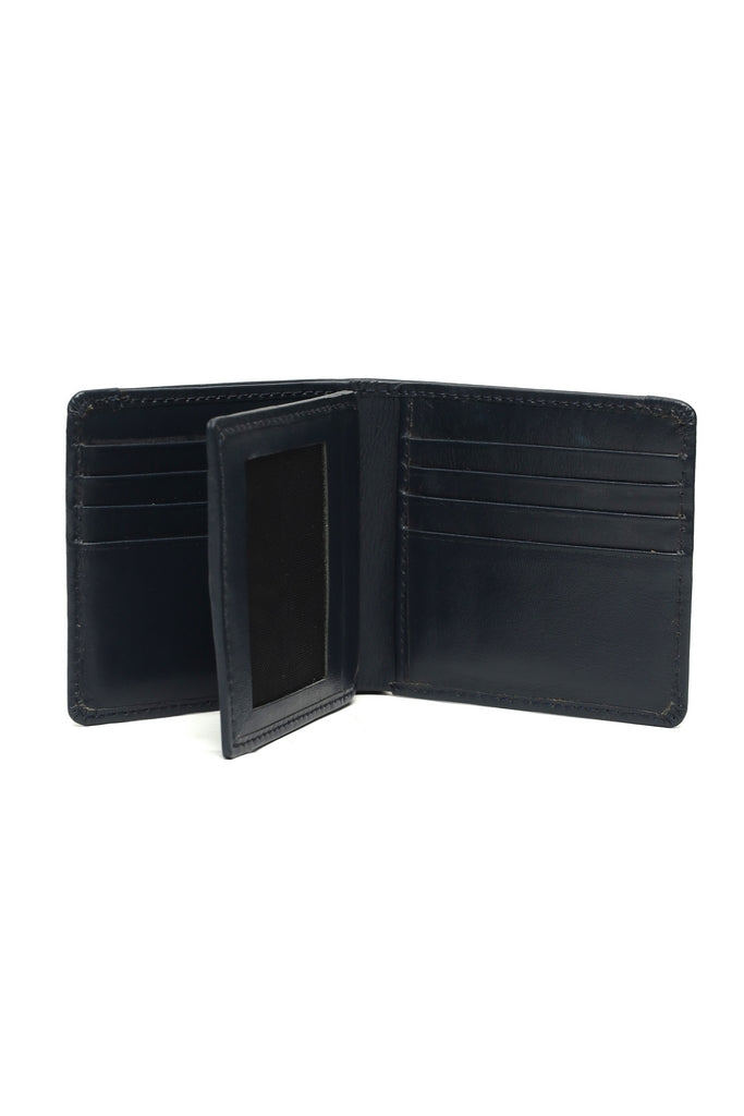 Minimalist Men's Leather Bi-Fold Wallet