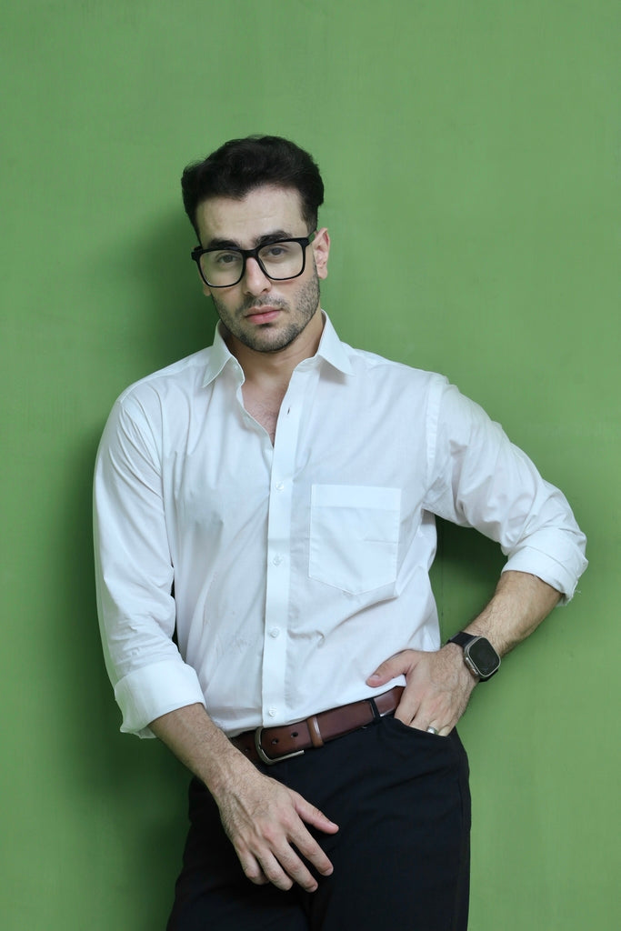 Men's Off-White Solid Formal Shirt