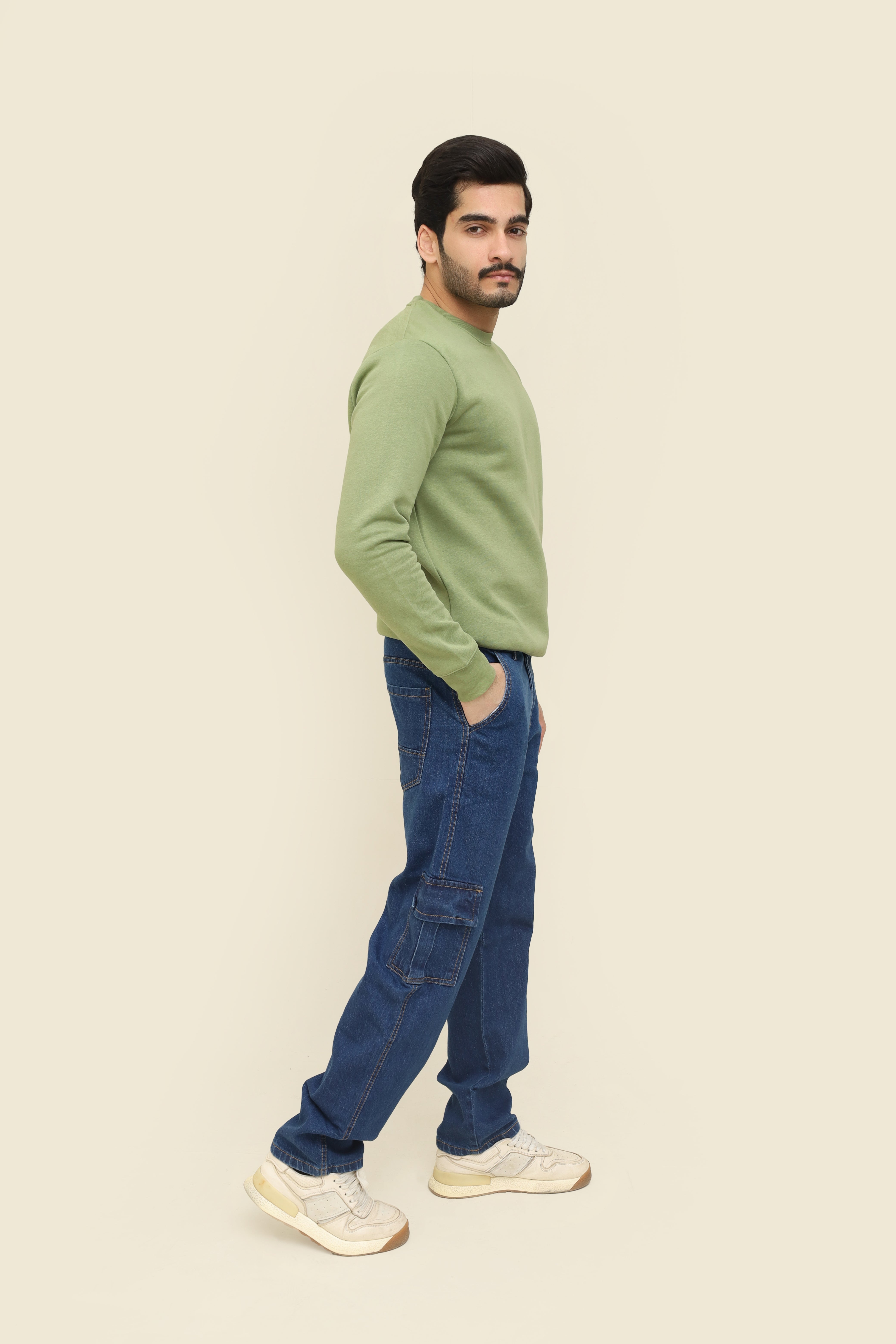 Men's Light Green Neck Sweatshirt