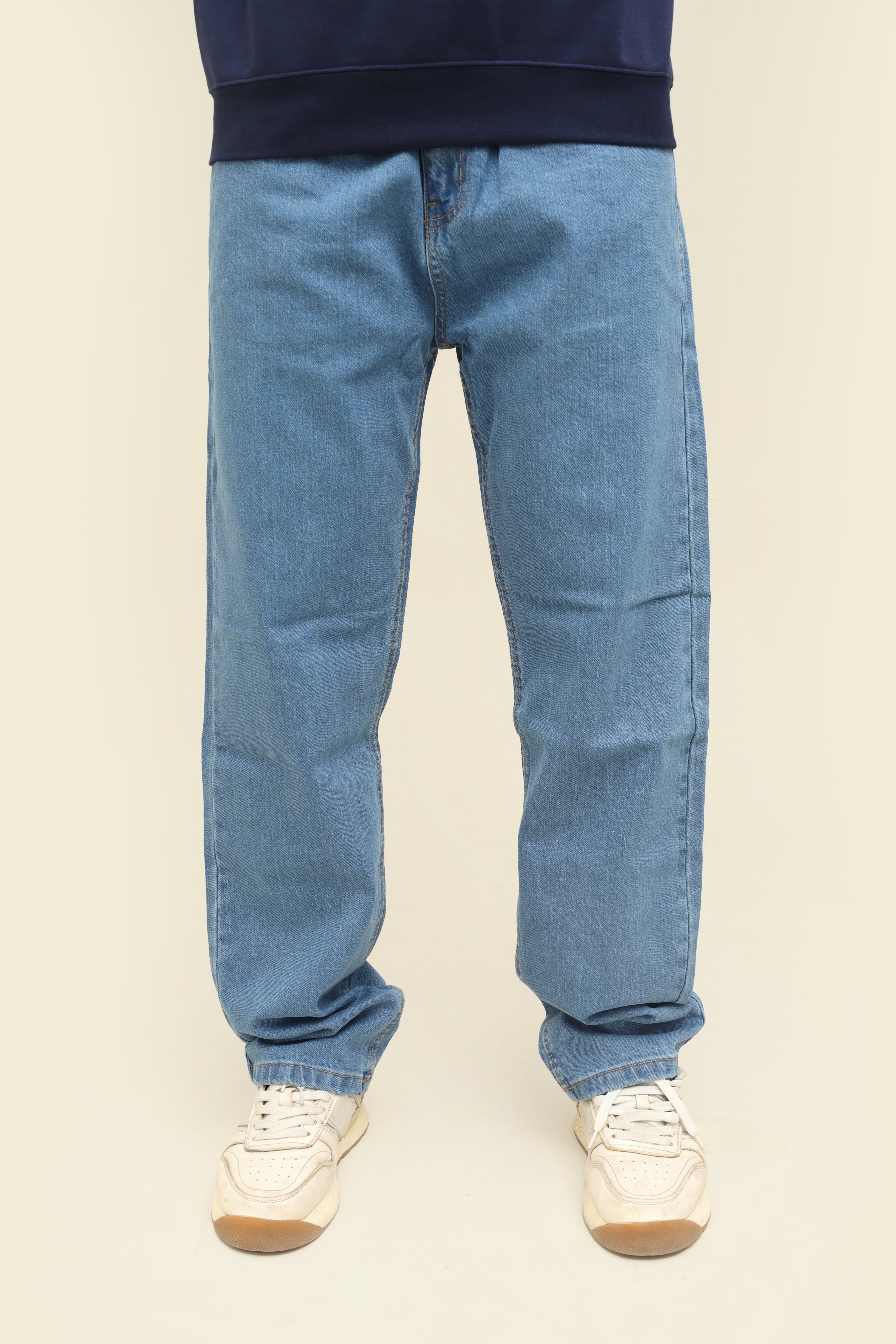 Baggy Fit Light Wash Jeans