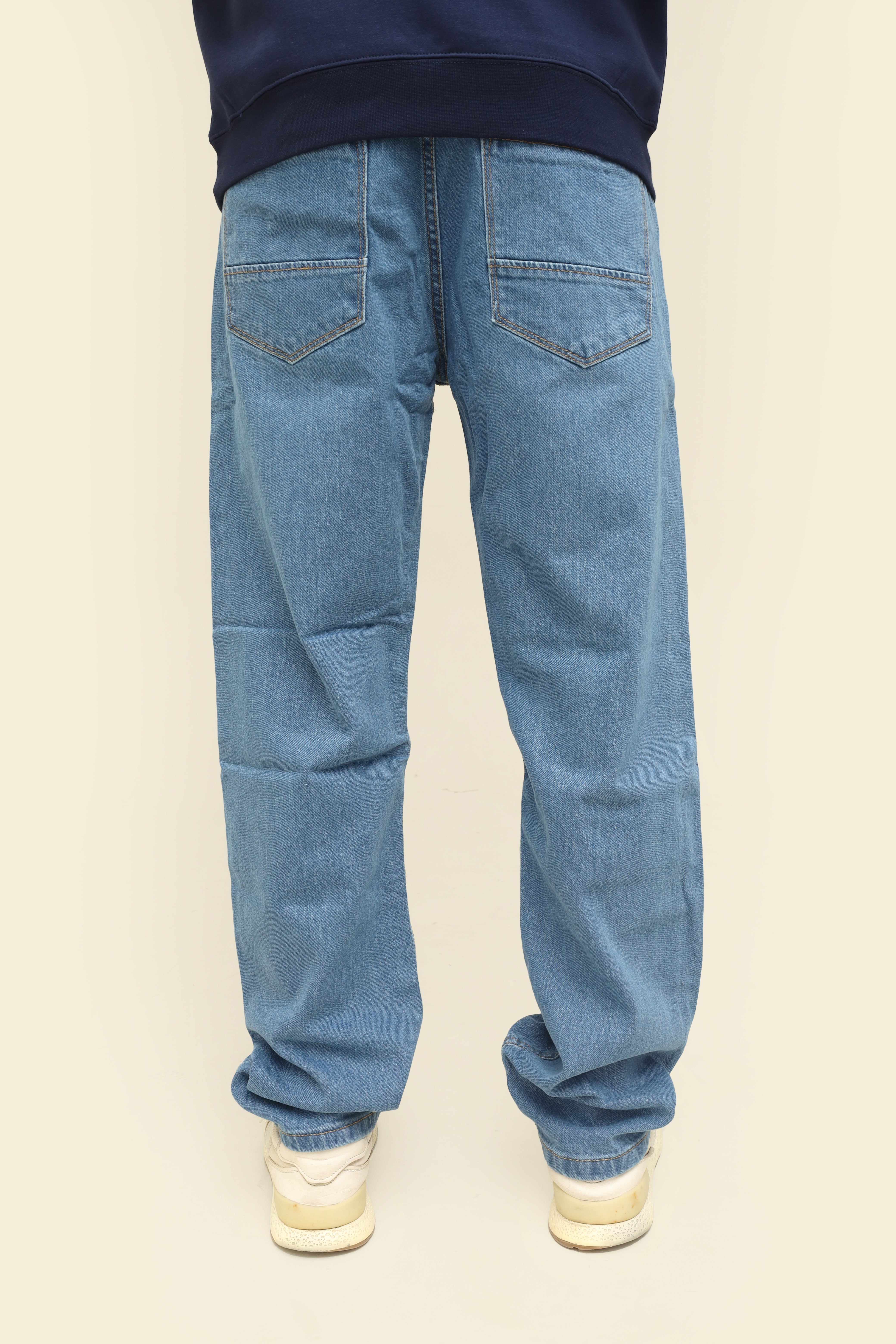 Baggy Fit Light Wash Jeans