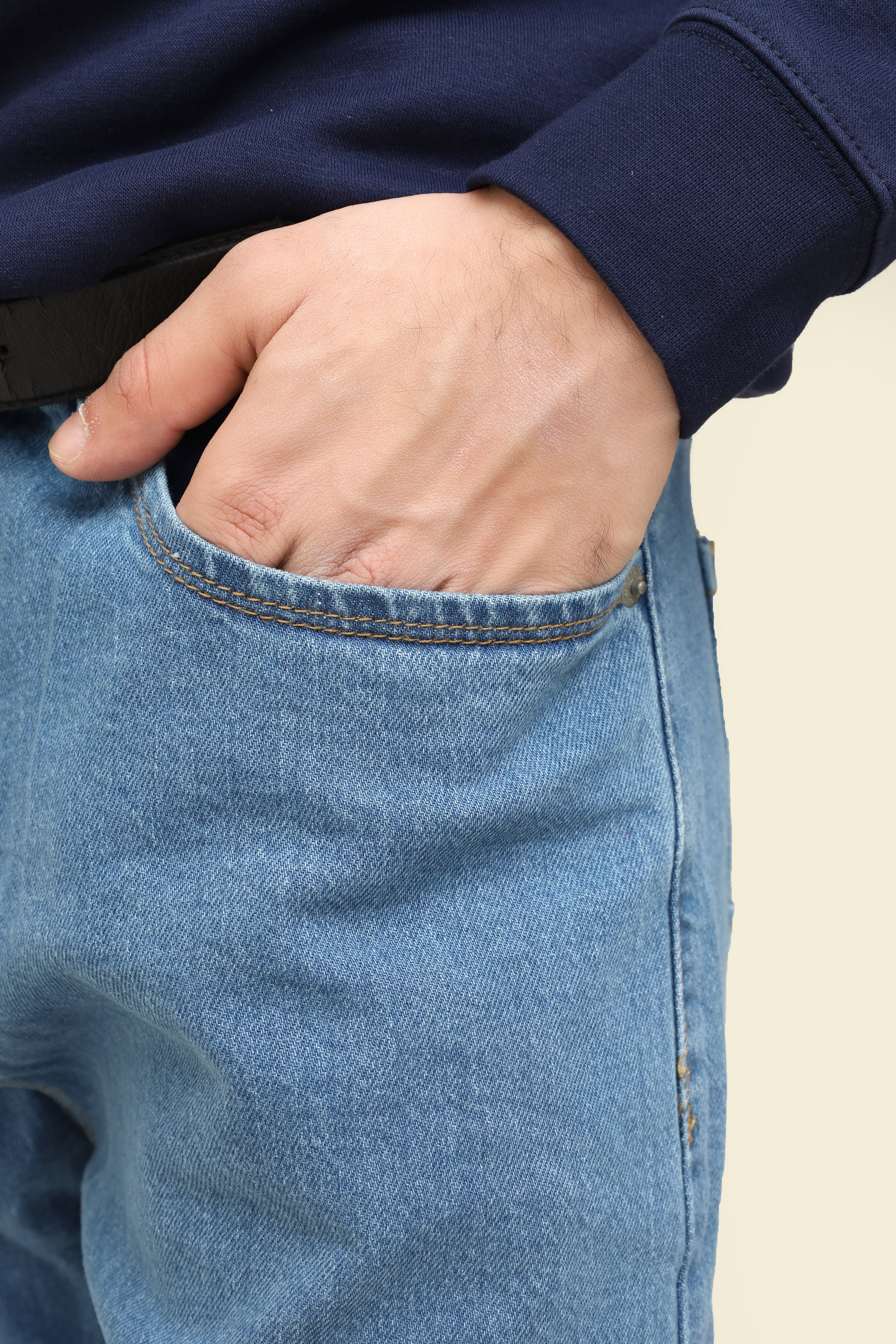 Baggy Fit Light Wash Jeans