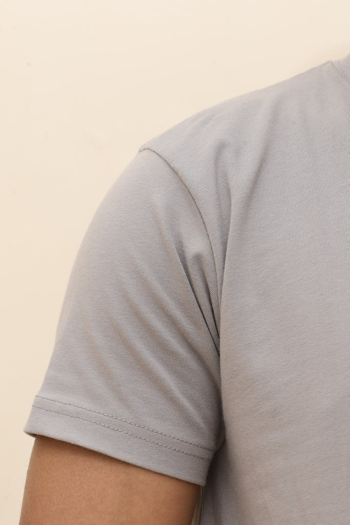 Men's Essential Crew Neck Tee in Mist Grey
