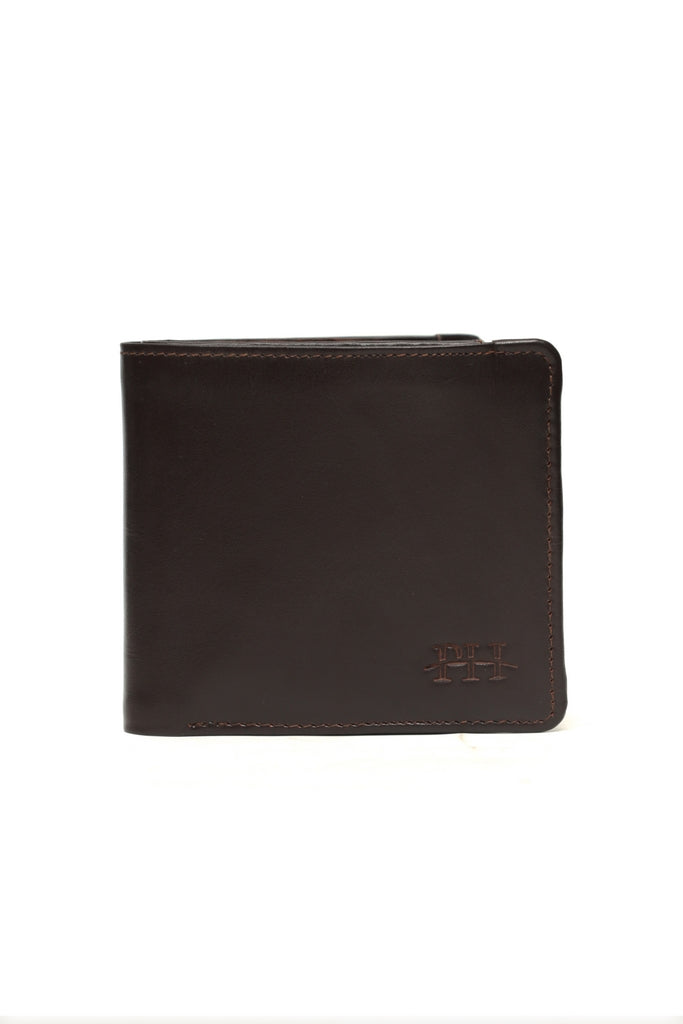 Classic Leather Wallet – Style & Smart Storage