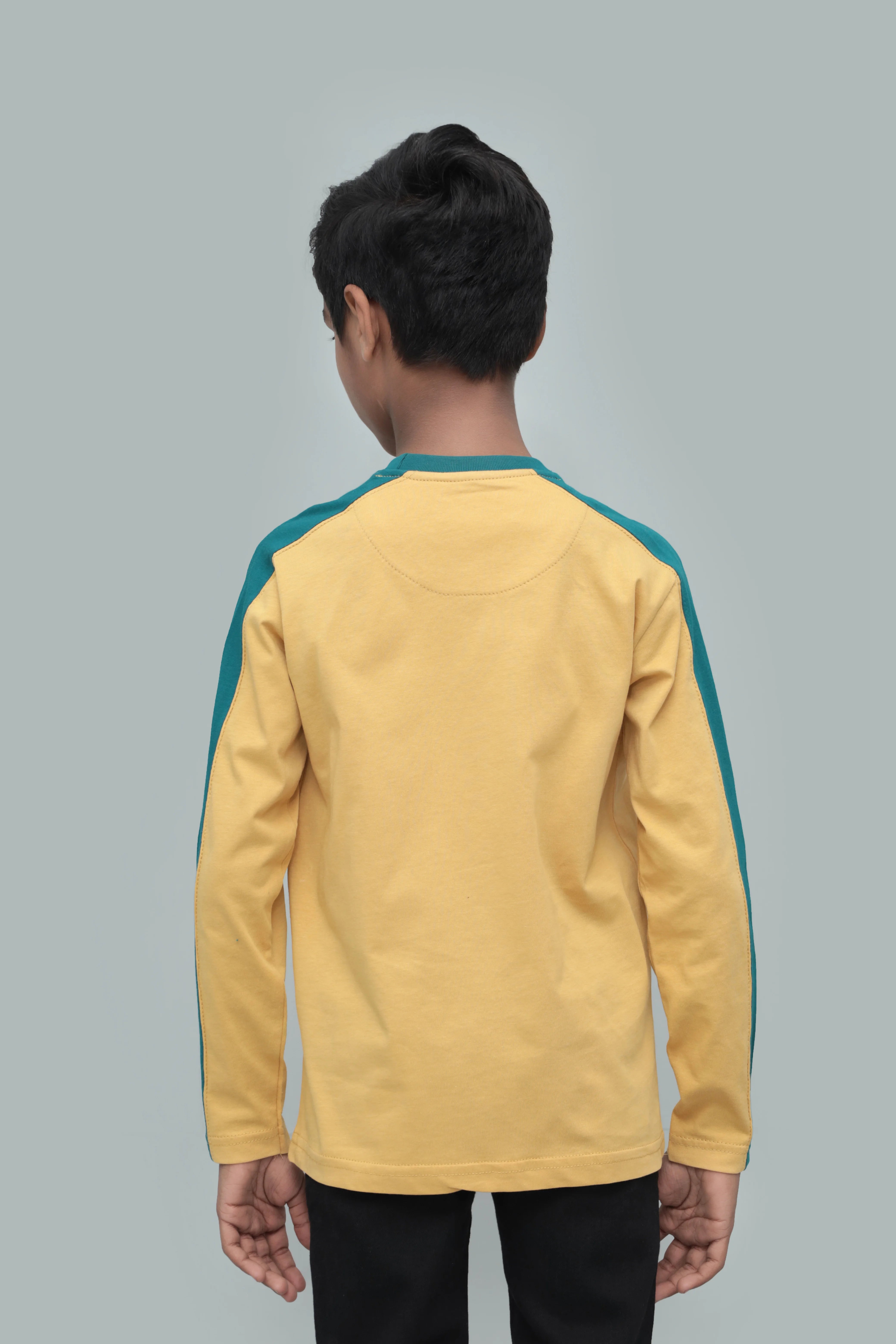 Kids' Graphic Long-Sleeve Round Neck