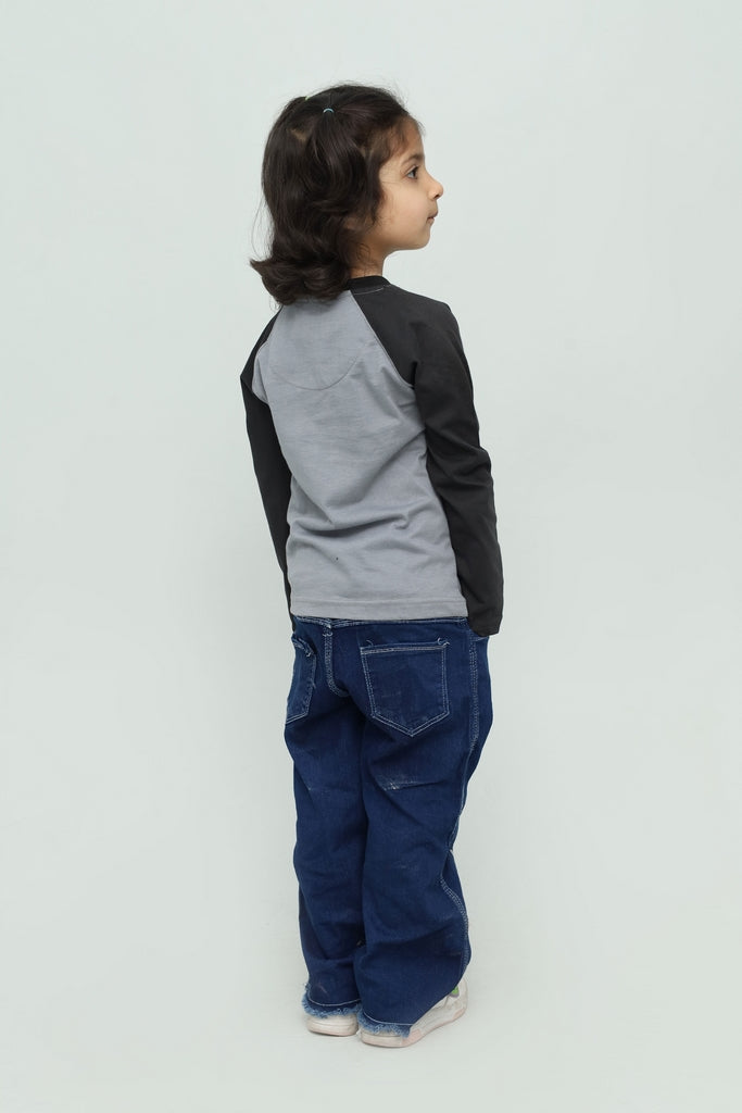 Kids Grey & Black Graphic Long Sleeve T-Shirt